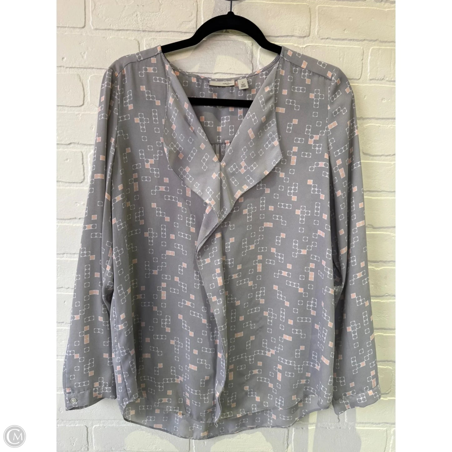 Top Long Sleeve By Halogen In Grey, Size: M