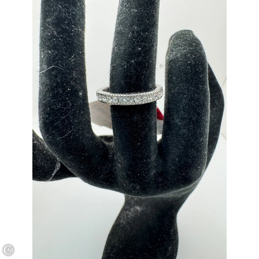 Ring Band By Clothes Mentor, Size: 6