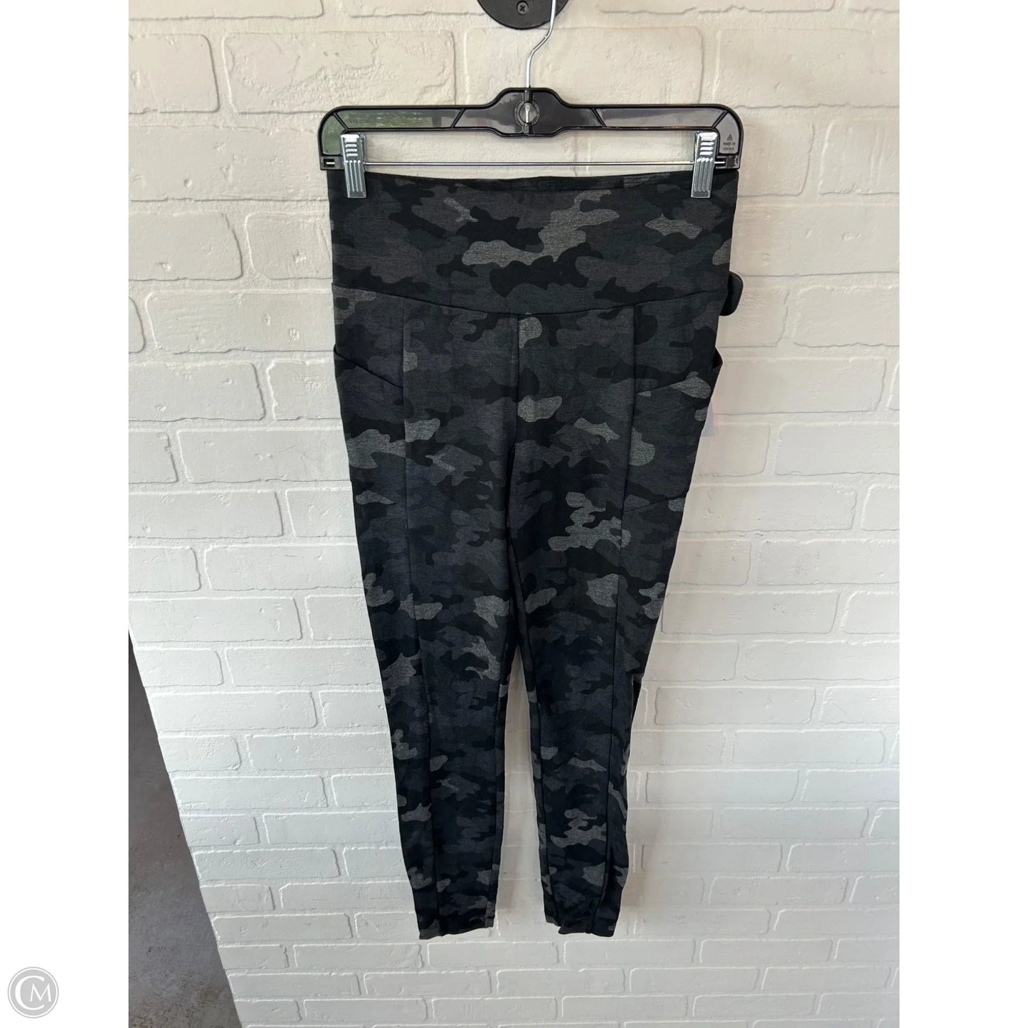 Athletic Leggings By Cabi In Black & Grey, Size: 4