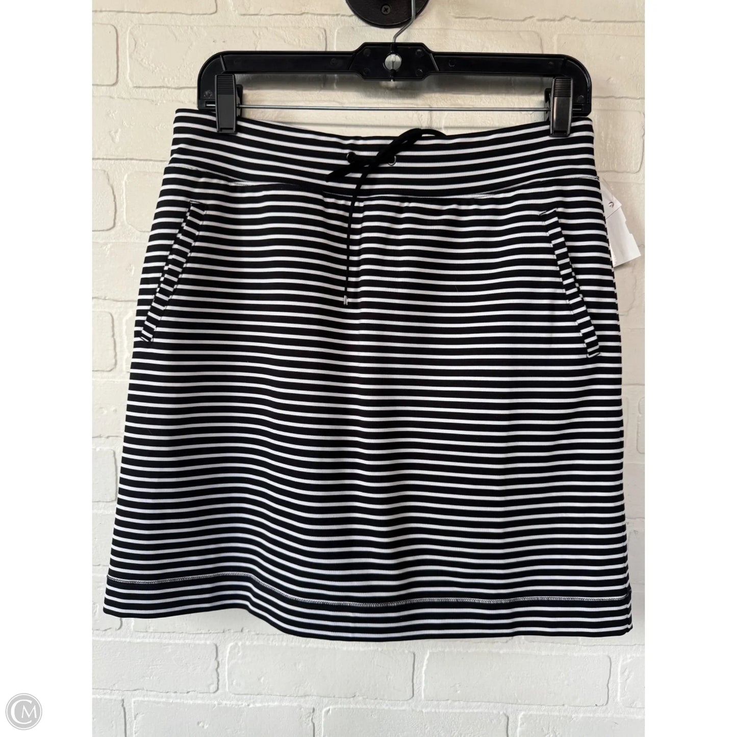 Skort By Chicos In Black & White, Size: 4