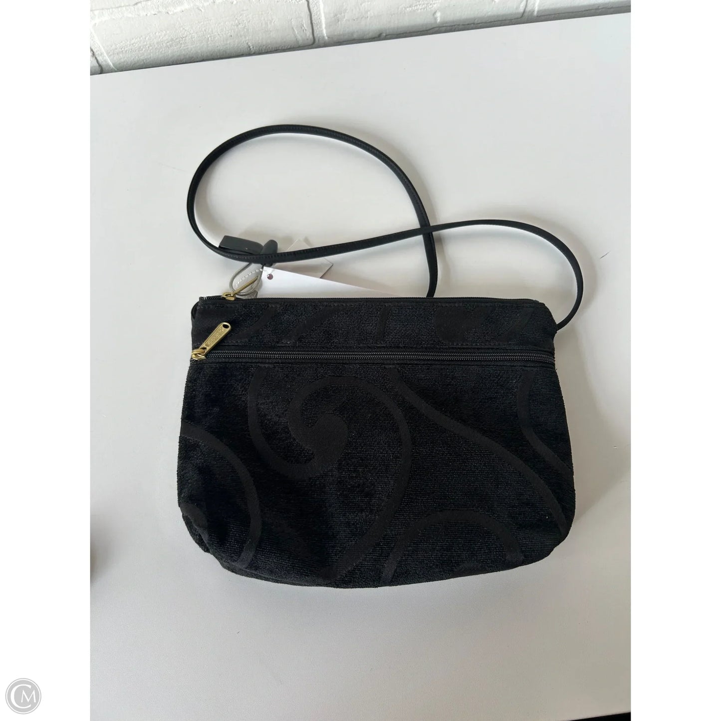 Crossbody By Clothes Mentor, Size: Medium