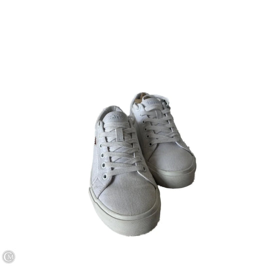 Shoes Sneakers By Taos In White, Size: 7.5