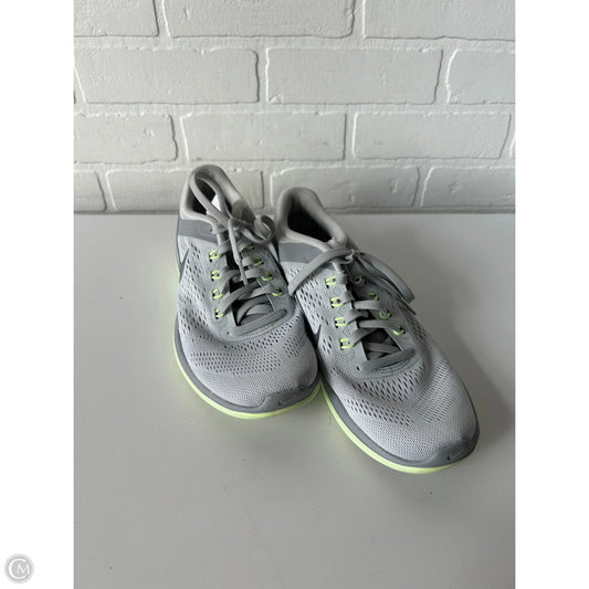Shoes Athletic By Nike In Grey, Size: 8