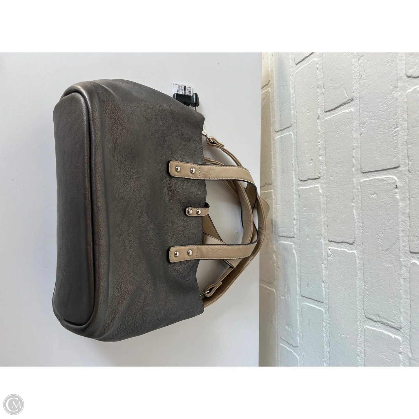 Handbag By Clothes Mentor, Size: Medium