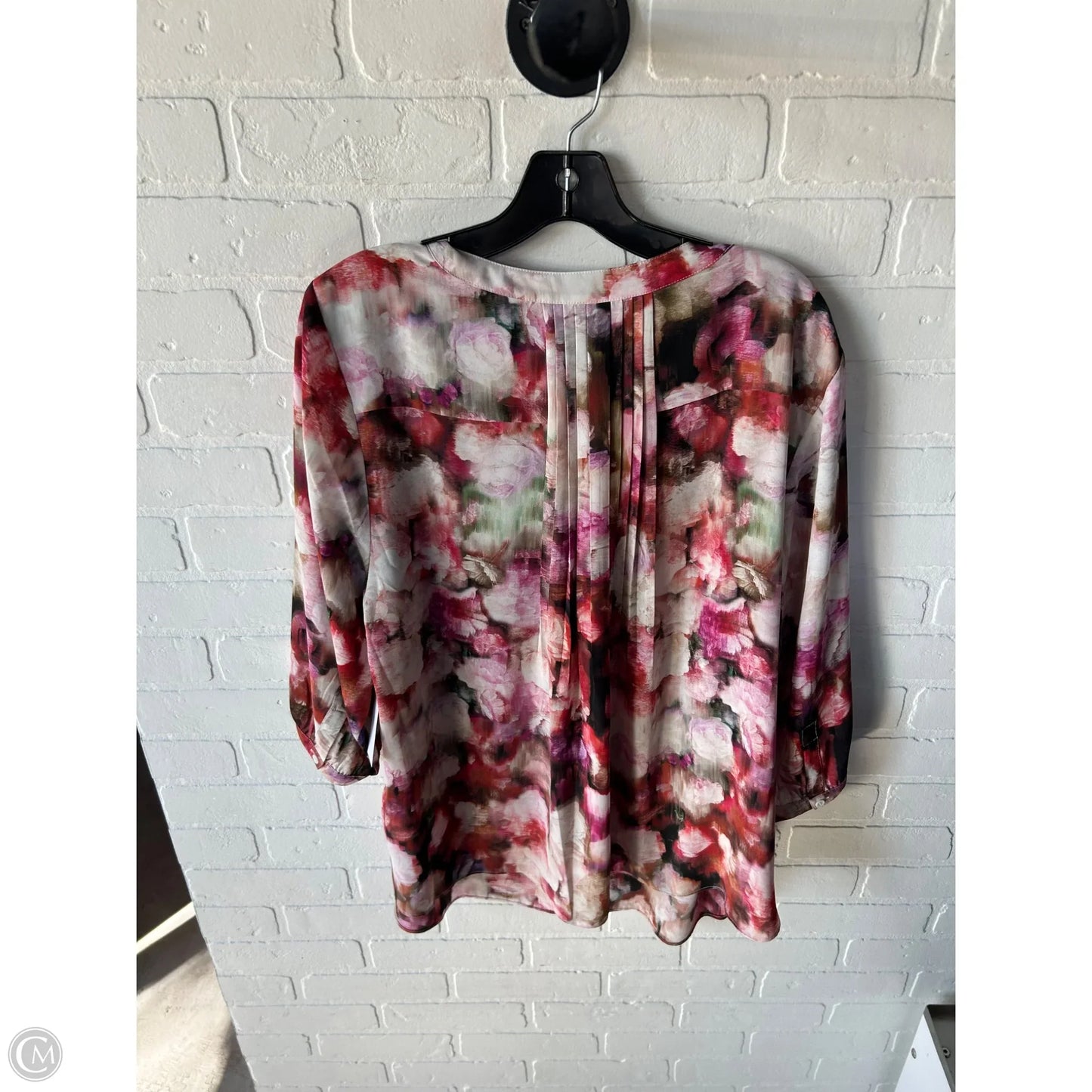 Top Long Sleeve By Not Your Daughters Jeans In Cream & Red, Size: 1x