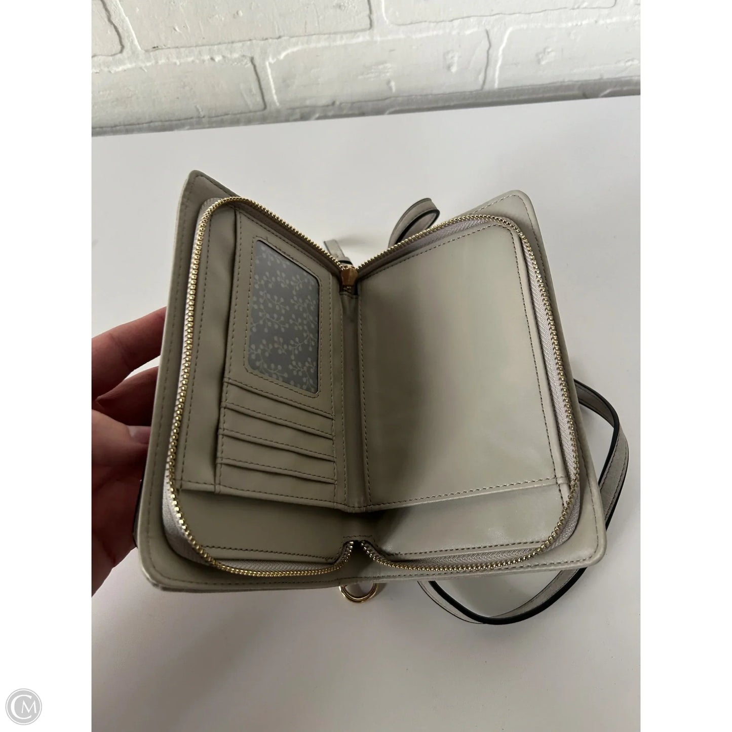 Crossbody By Clothes Mentor, Size: Small