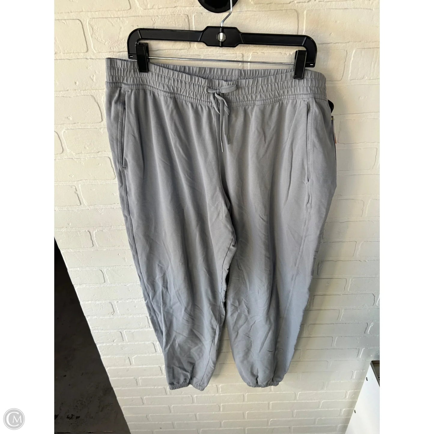Athletic Pants By Athleta In Grey, Size: 16