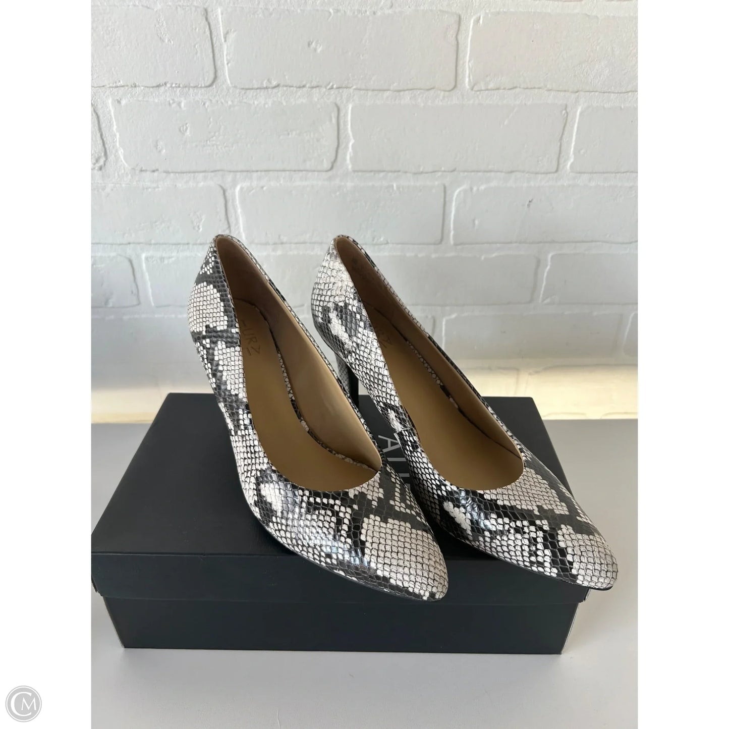 Shoes Heels Stiletto By Naturalizer In Black & White, Size: 8