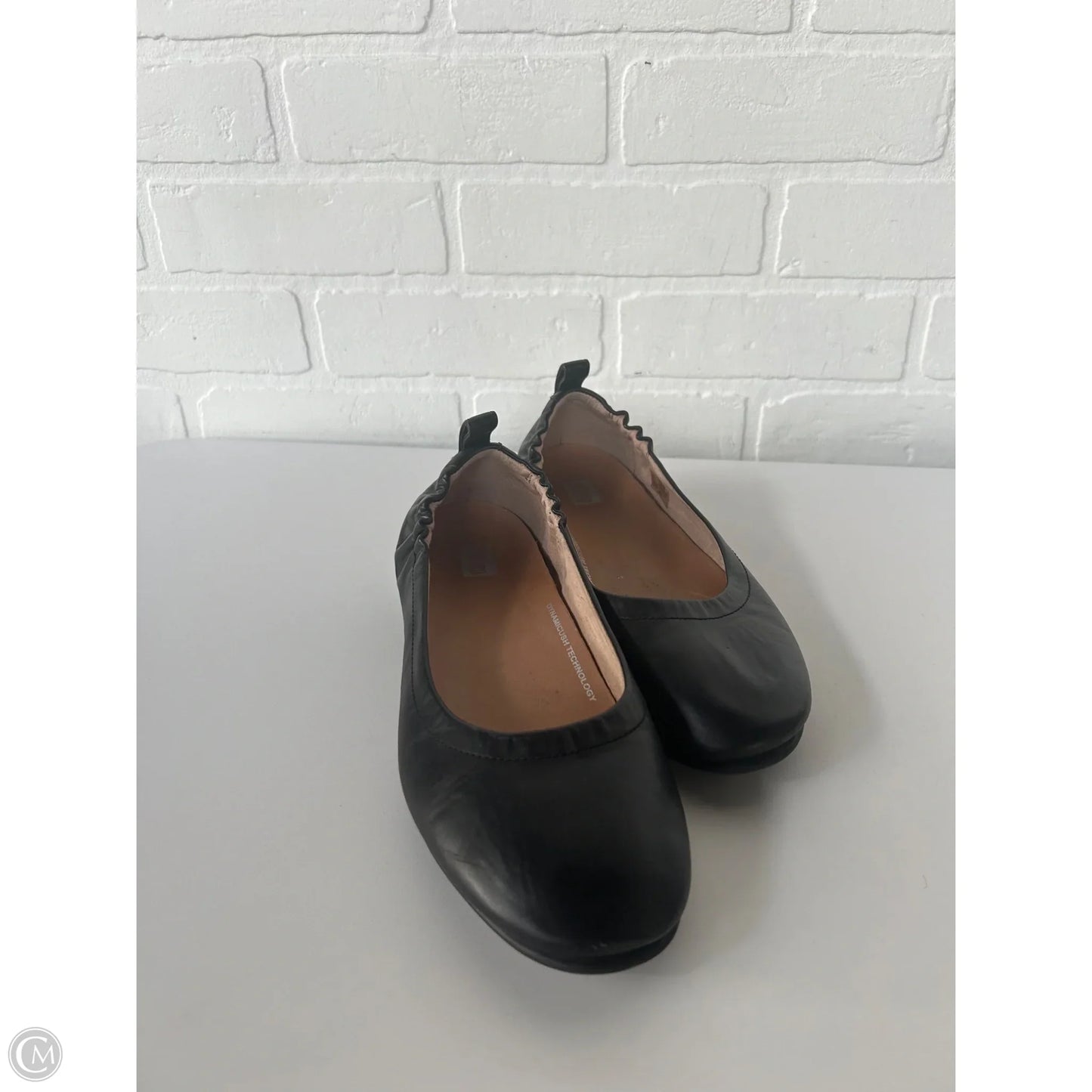 Shoes Flats By Fitflop In Black, Size: 7