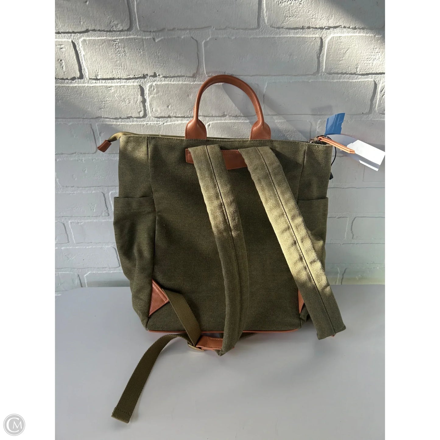 Tote By Universal Thread, Size: Medium