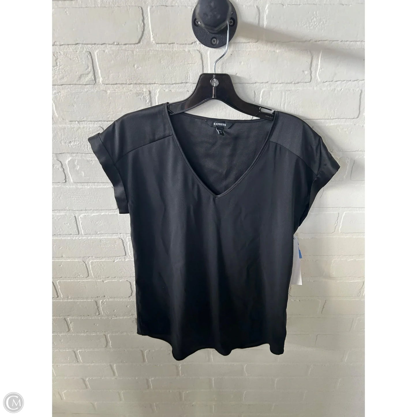 Top Short Sleeve By Express In Black, Size: S