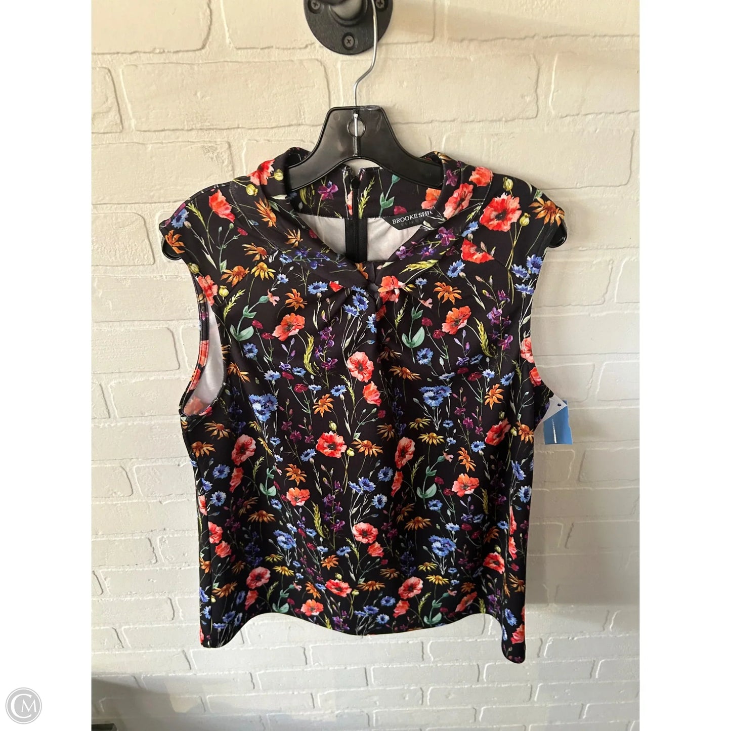 Top Sleeveless By Clothes Mentor In Black, Size: L