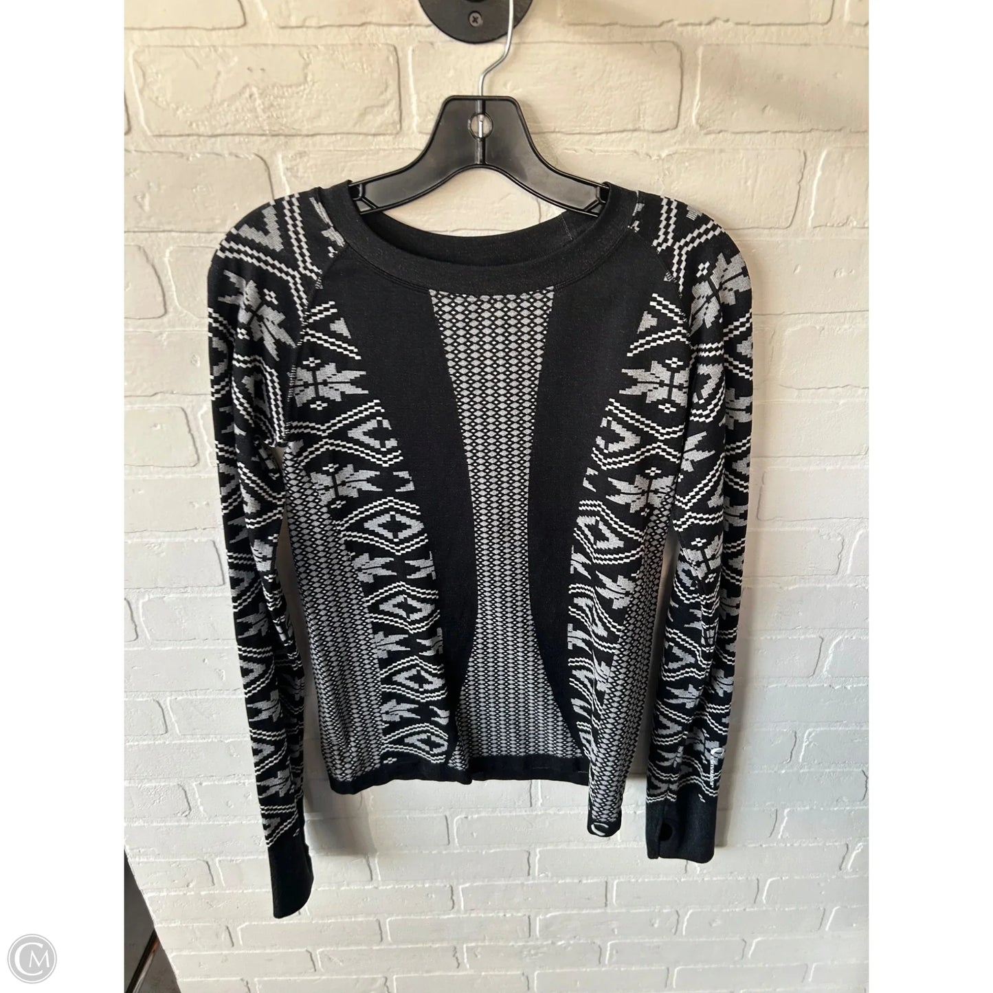 Athletic Top Long Sleeve Crewneck By Clothes Mentor In Black & Grey, Size: L