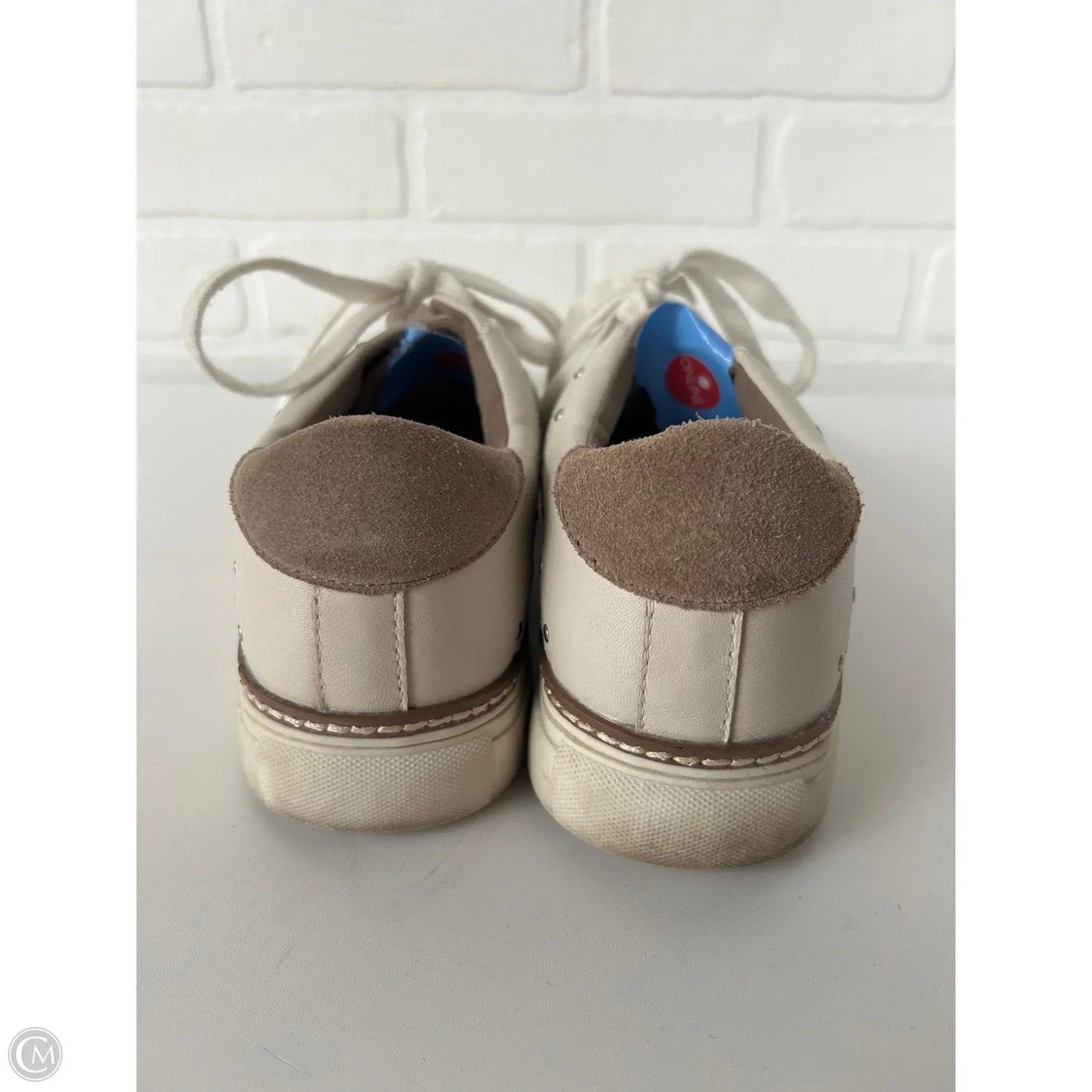 Shoes Sneakers By Crown Vintage In Tan & White, Size: 9