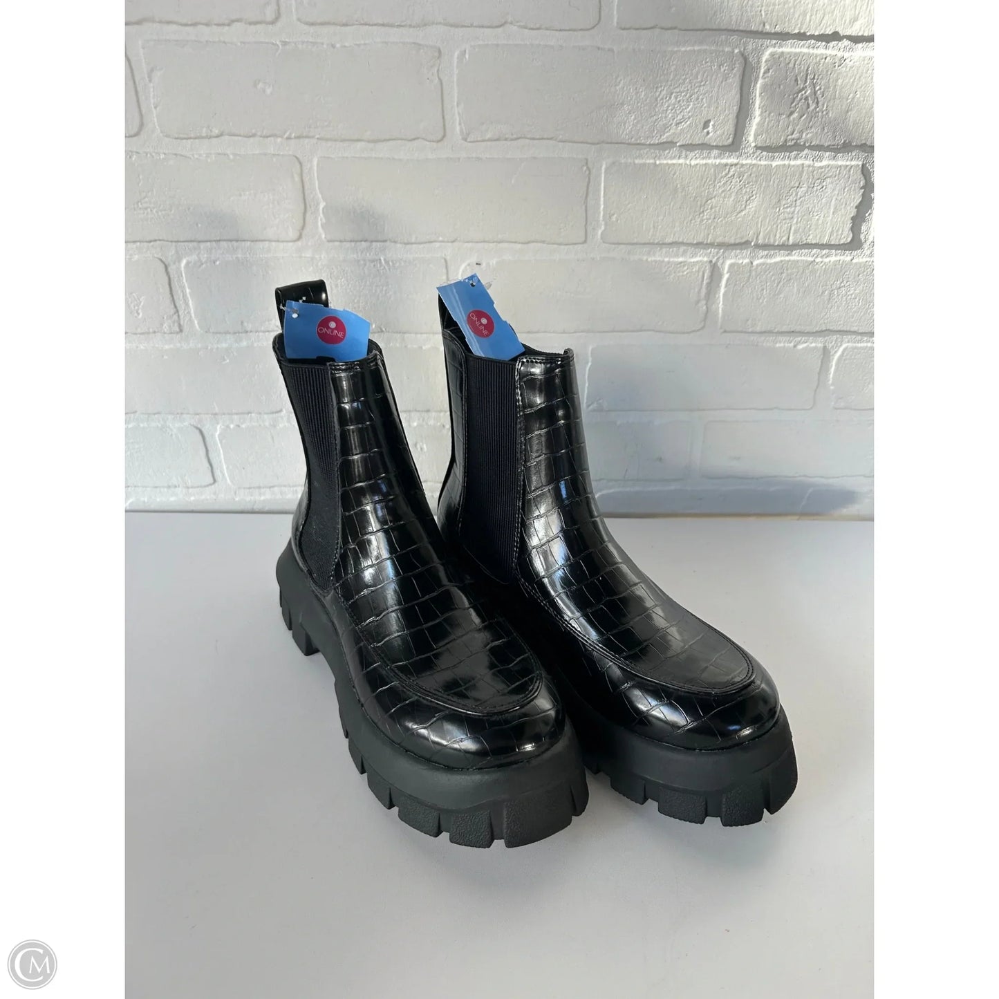 Boots Ankle Flats By Urban Outfitters In Black, Size: 9