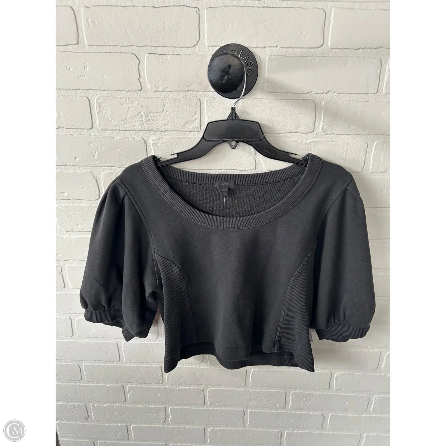 Top Short Sleeve By Aerie In Grey, Size: M