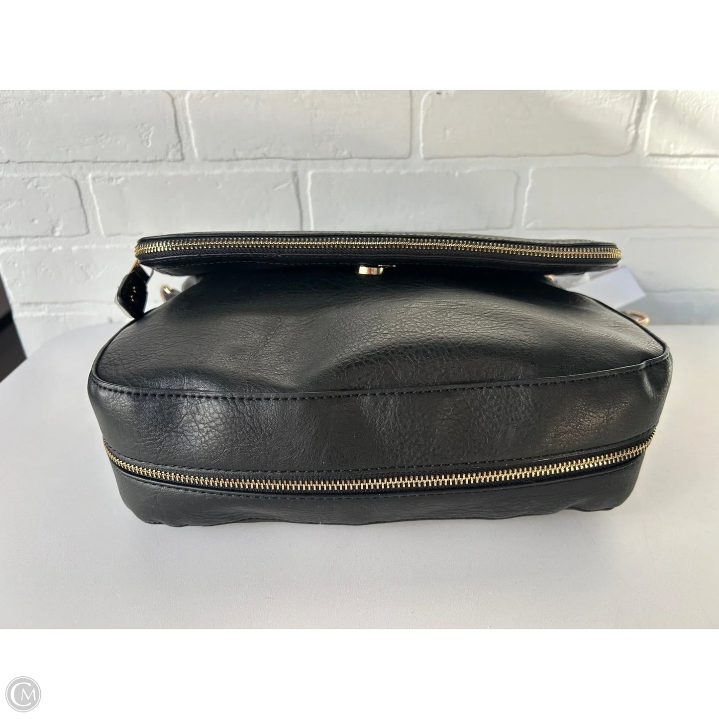 Handbag By Urban Expressions, Size: Medium