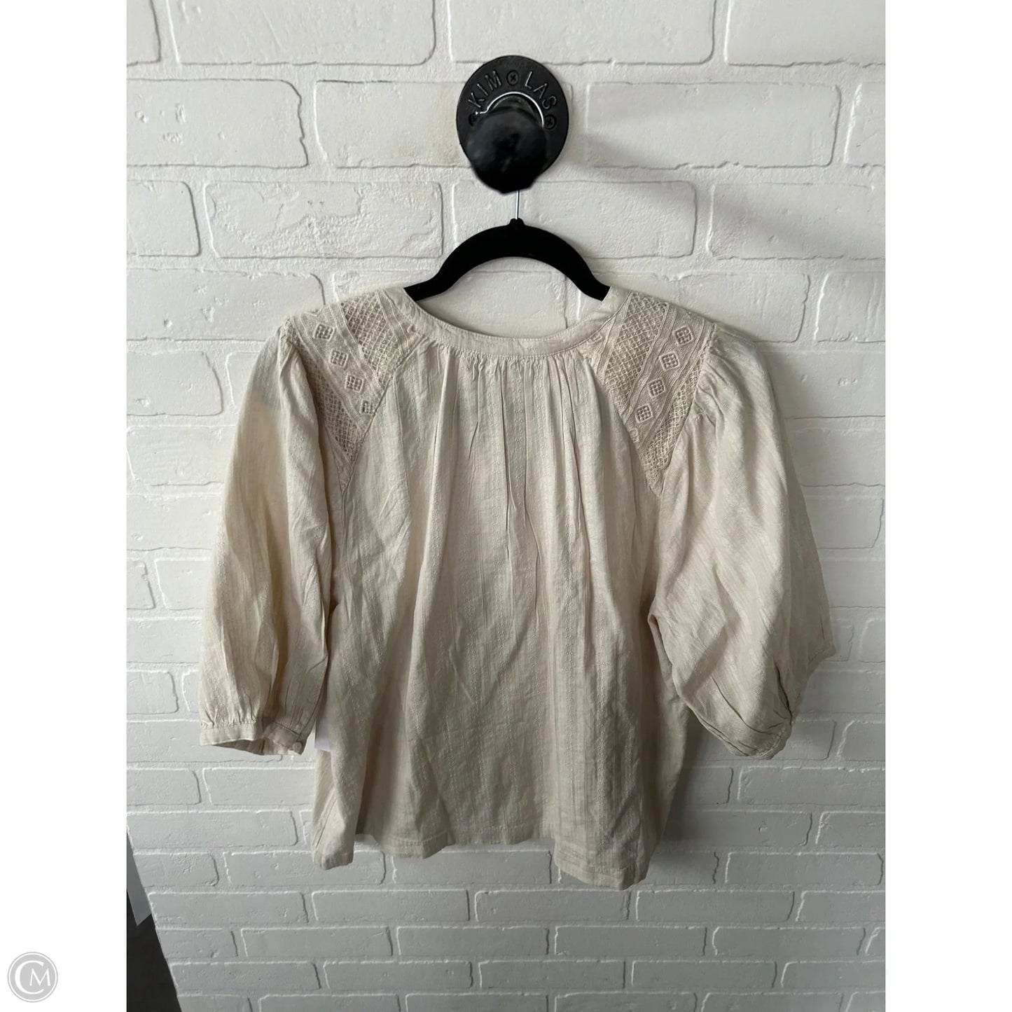 Top Short Sleeve By Old Navy In Beige, Size: M