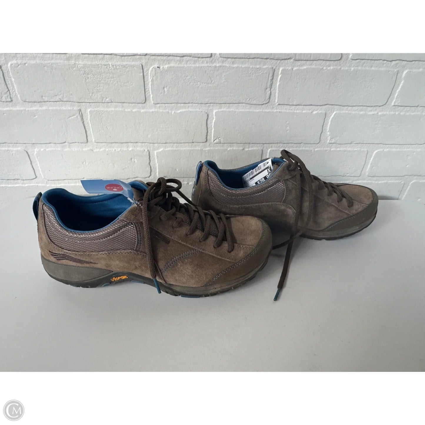 Shoes Flats By Dansko In Brown, Size: 10.5