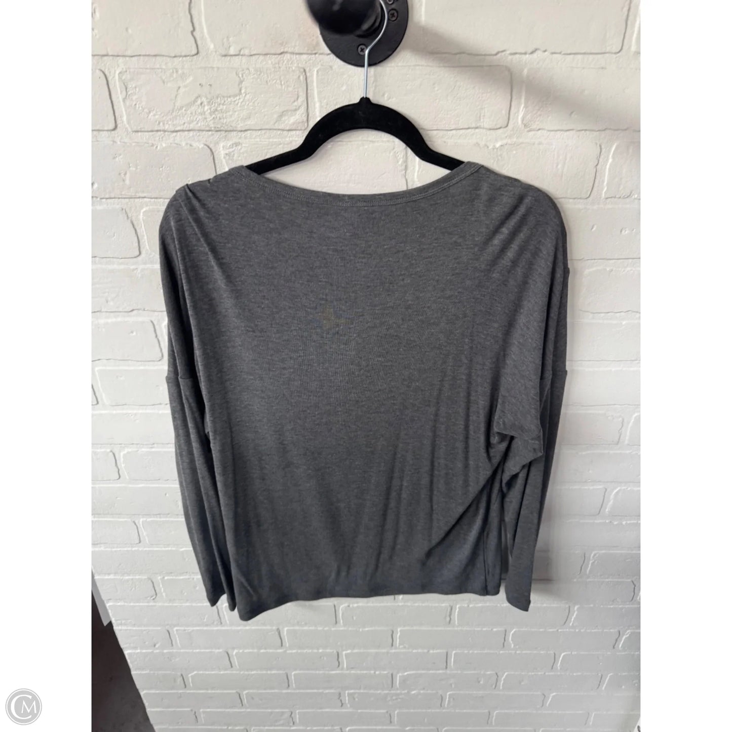 Top Long Sleeve Basic By Cabi In Grey, Size: Xs