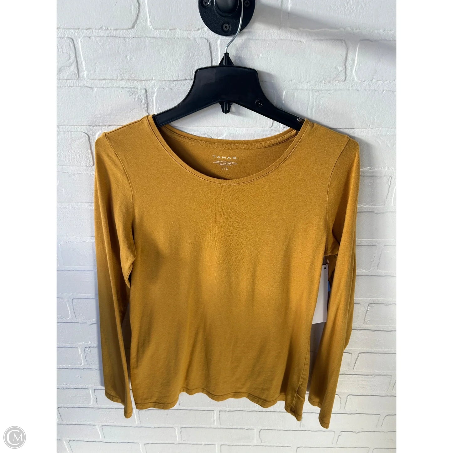Top Long Sleeve Basic By Tahari In Yellow, Size: L