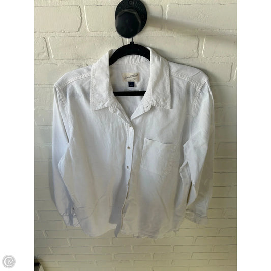 Top Long Sleeve By Universal Thread In White, Size: L