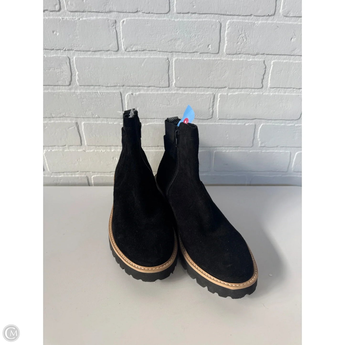 Boots Ankle Flats By Vaneli In Black, Size: 10