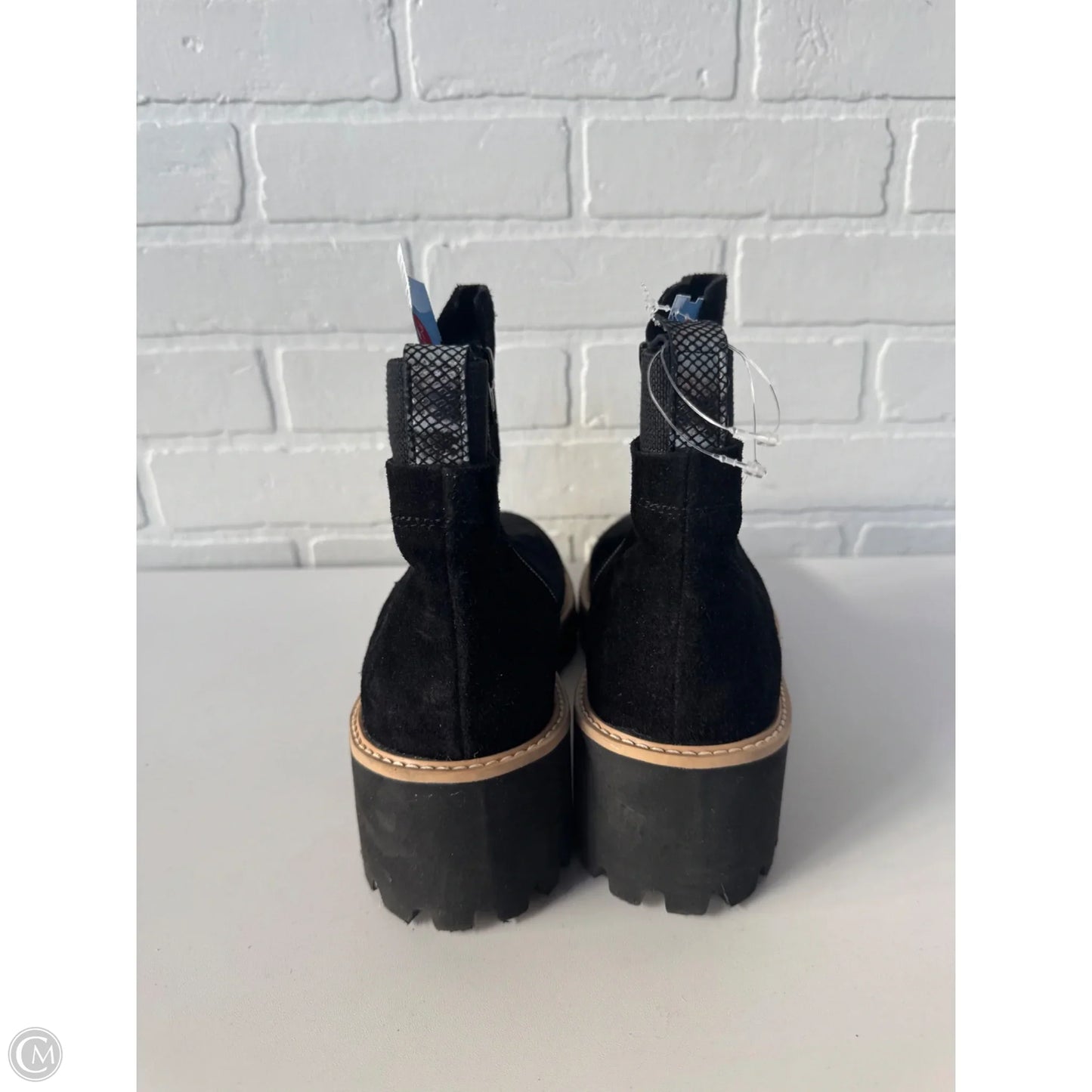 Boots Ankle Flats By Vaneli In Black, Size: 10
