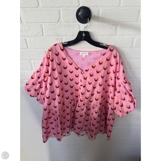 Top Short Sleeve By Chicsoul In Pink, Size: 1x