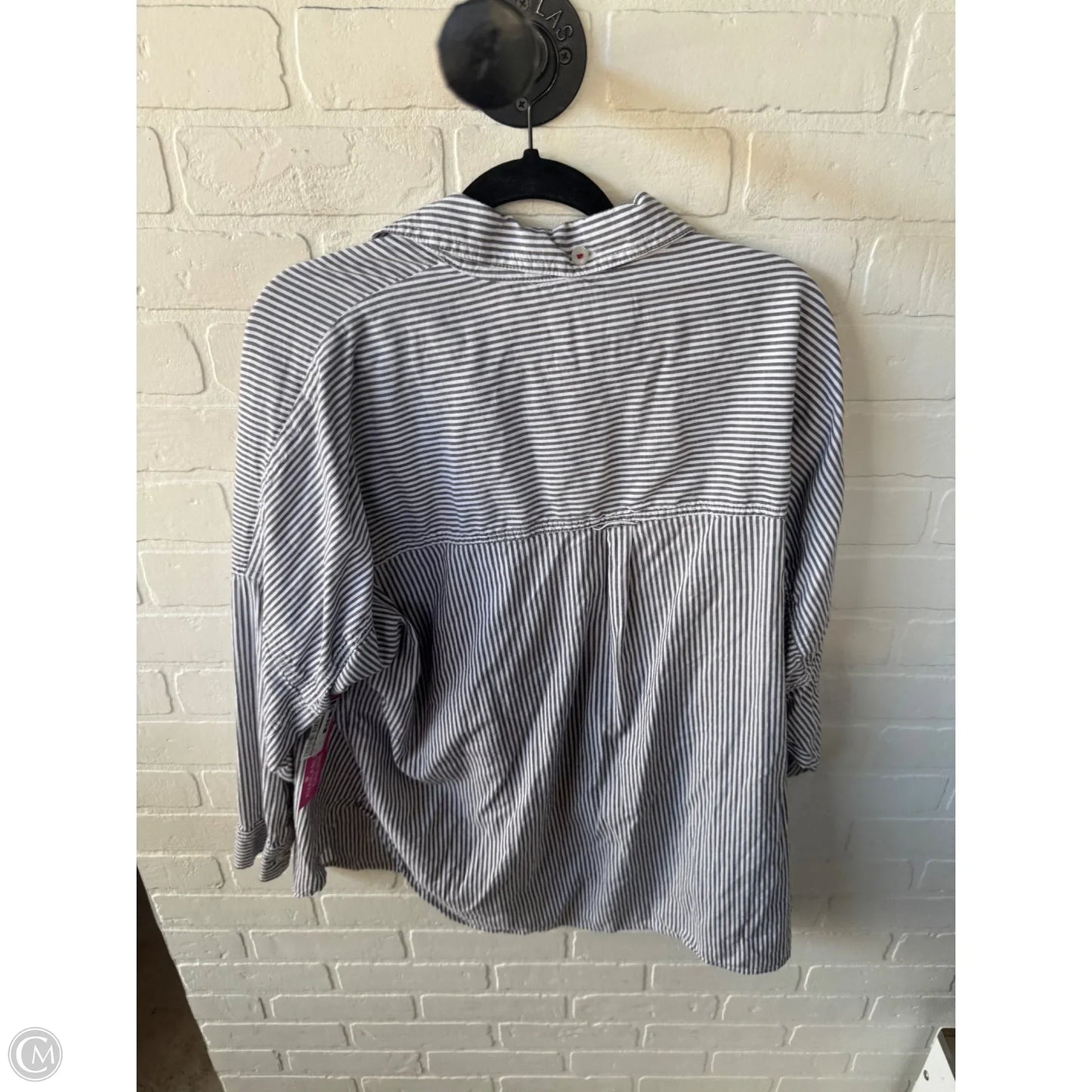 Top Long Sleeve By American Eagle In Grey & White, Size: Xs