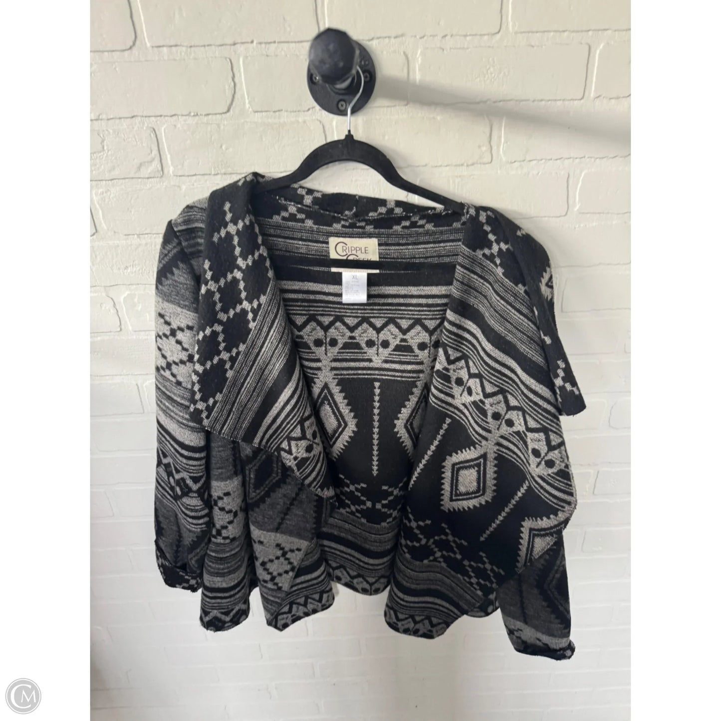 Cardigan By Clothes Mentor In Black & Grey