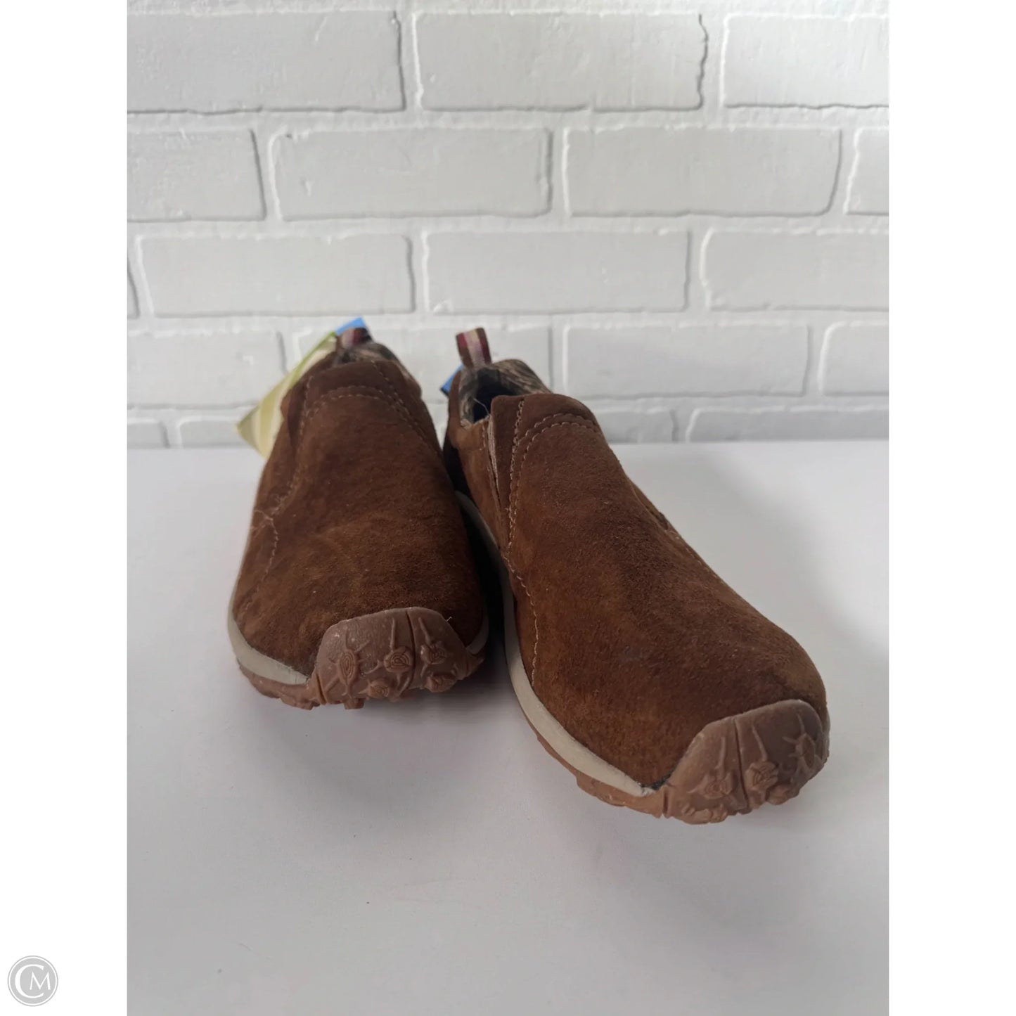 Shoes Flats By Merrell In Brown, Size: 7.5