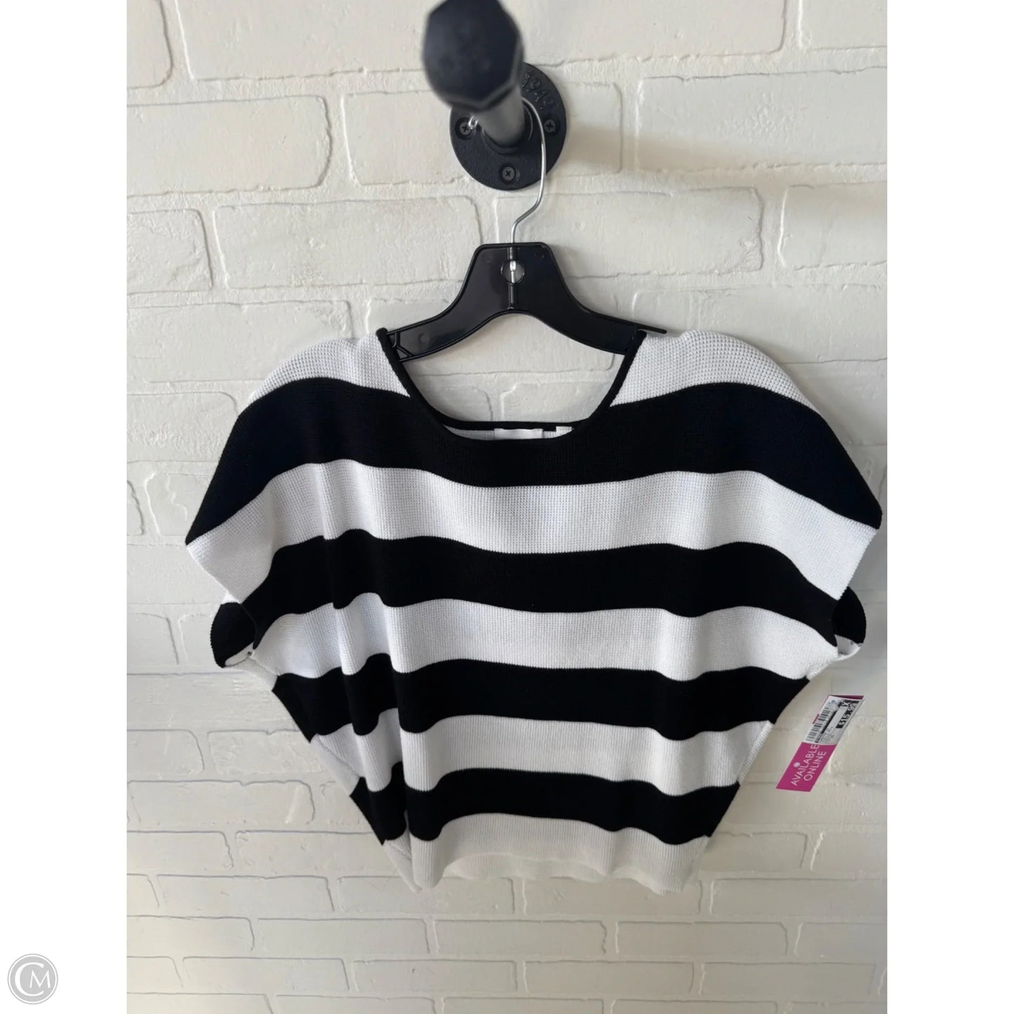 Sweater Short Sleeve By Cyrus In Black & White, Size: Xs