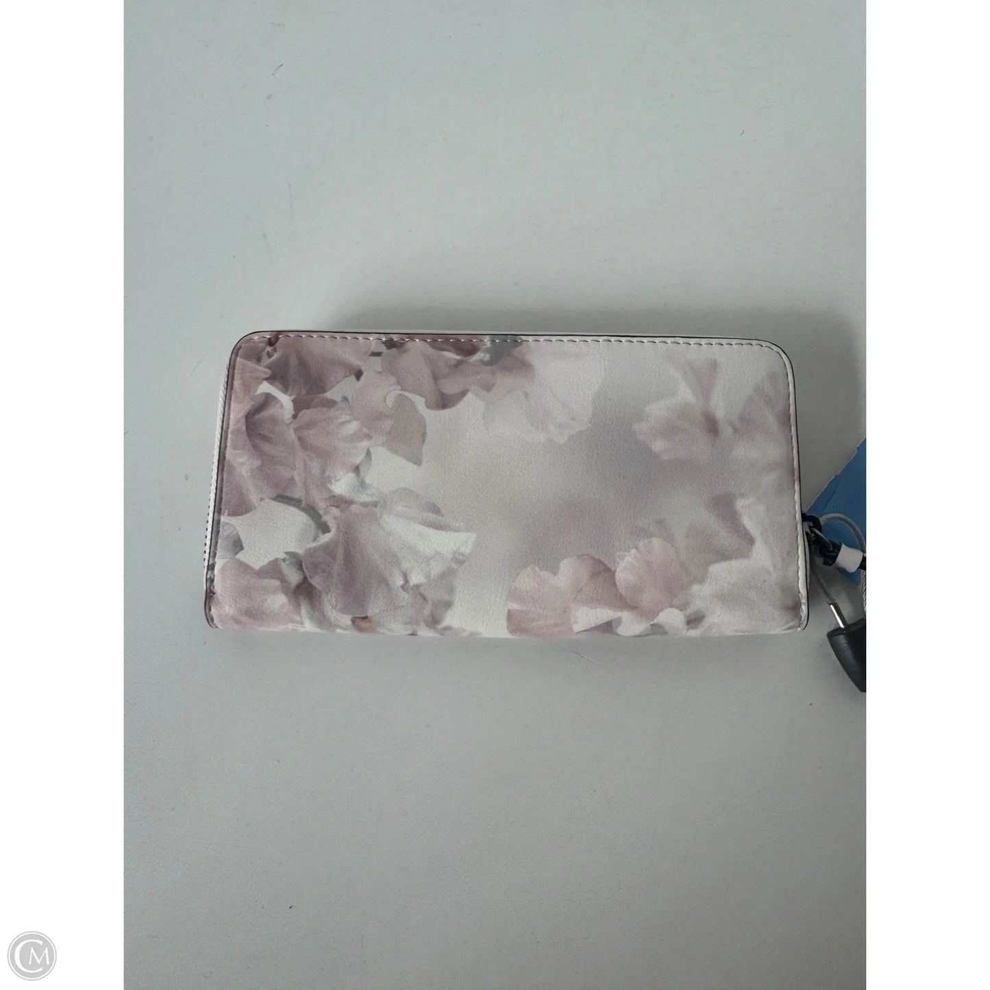 Wallet By Clothes Mentor, Size: Large