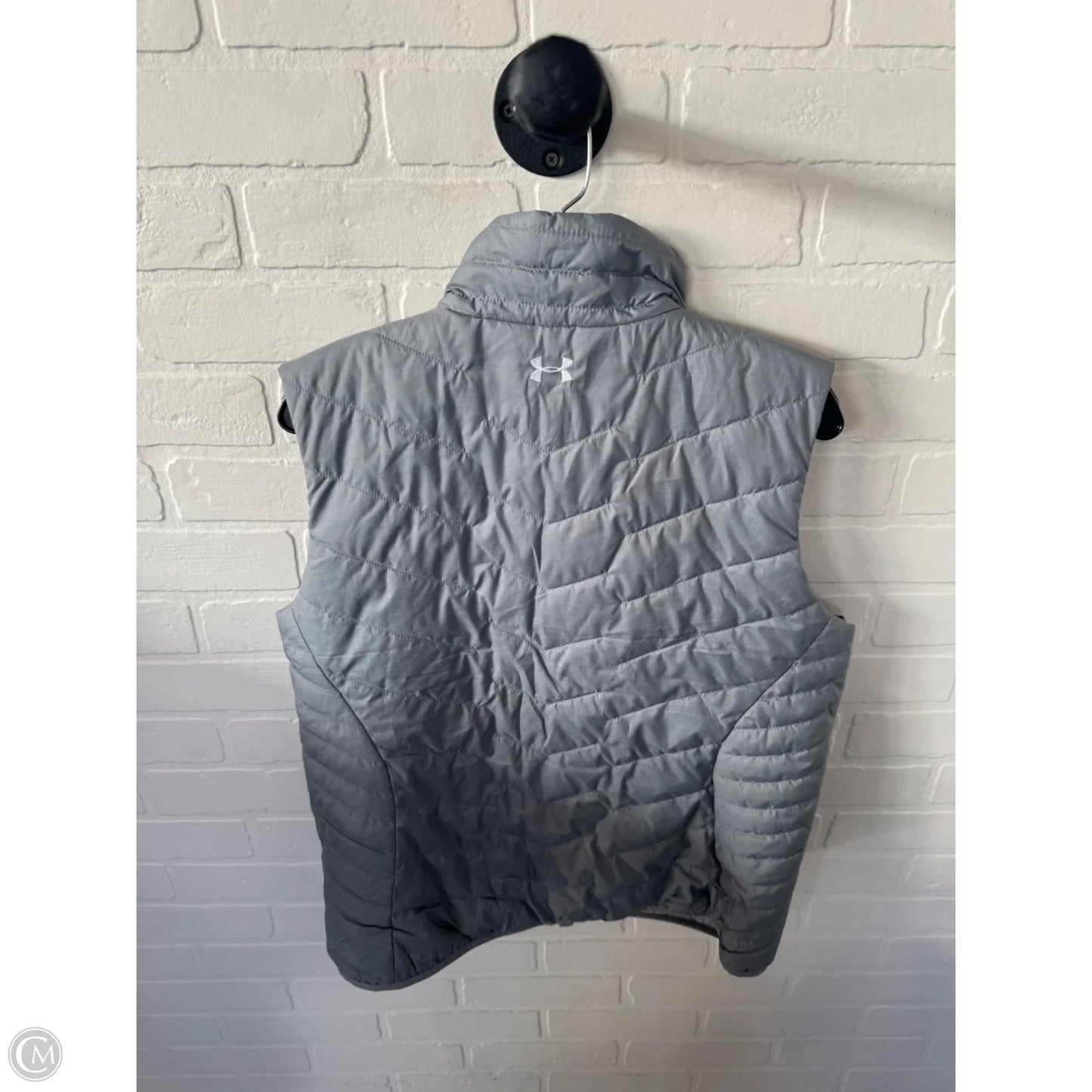 Vest Puffer & Quilted By Under Armour In Grey, Size: L