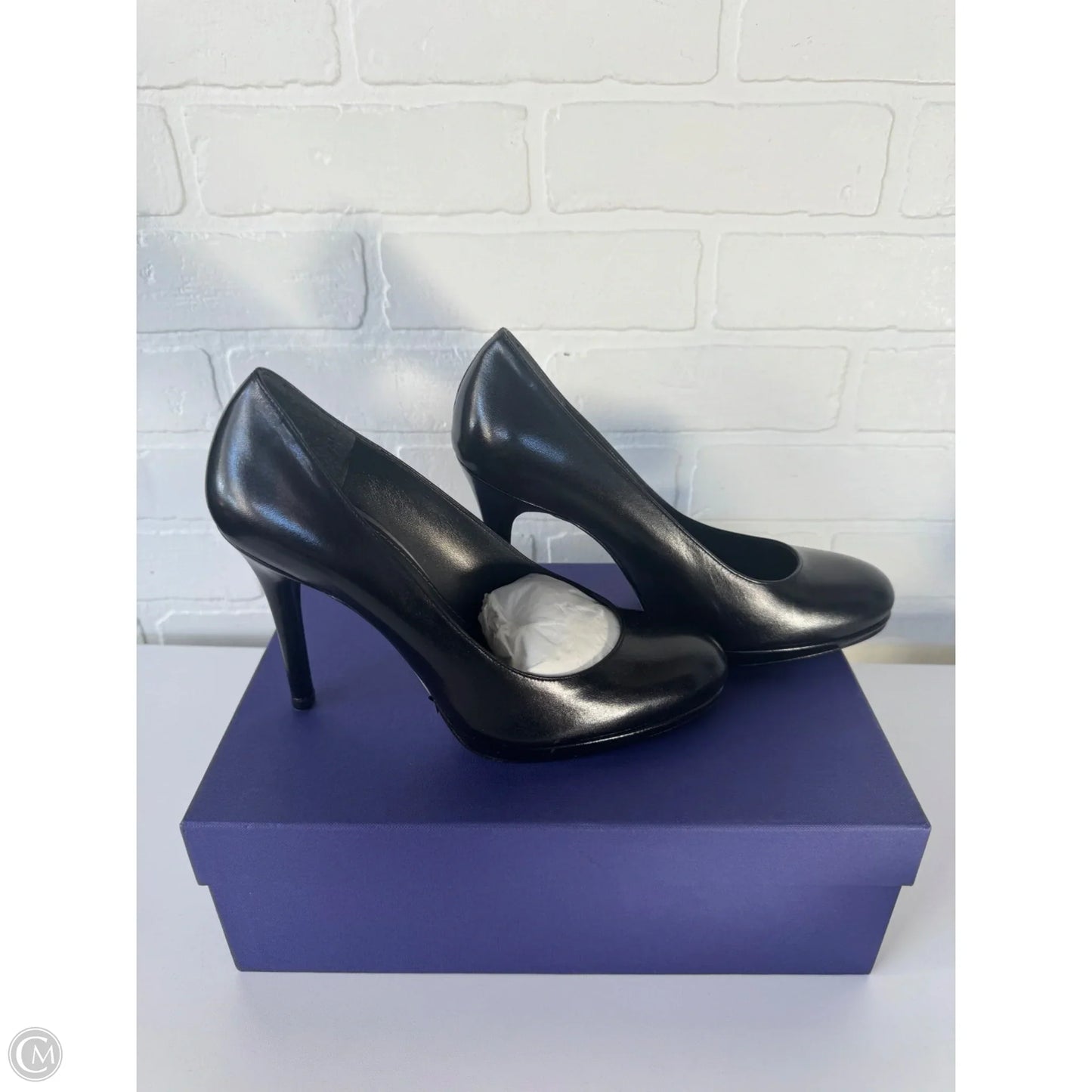 Shoes Designer By Stuart Weitzman In Black, Size: 7