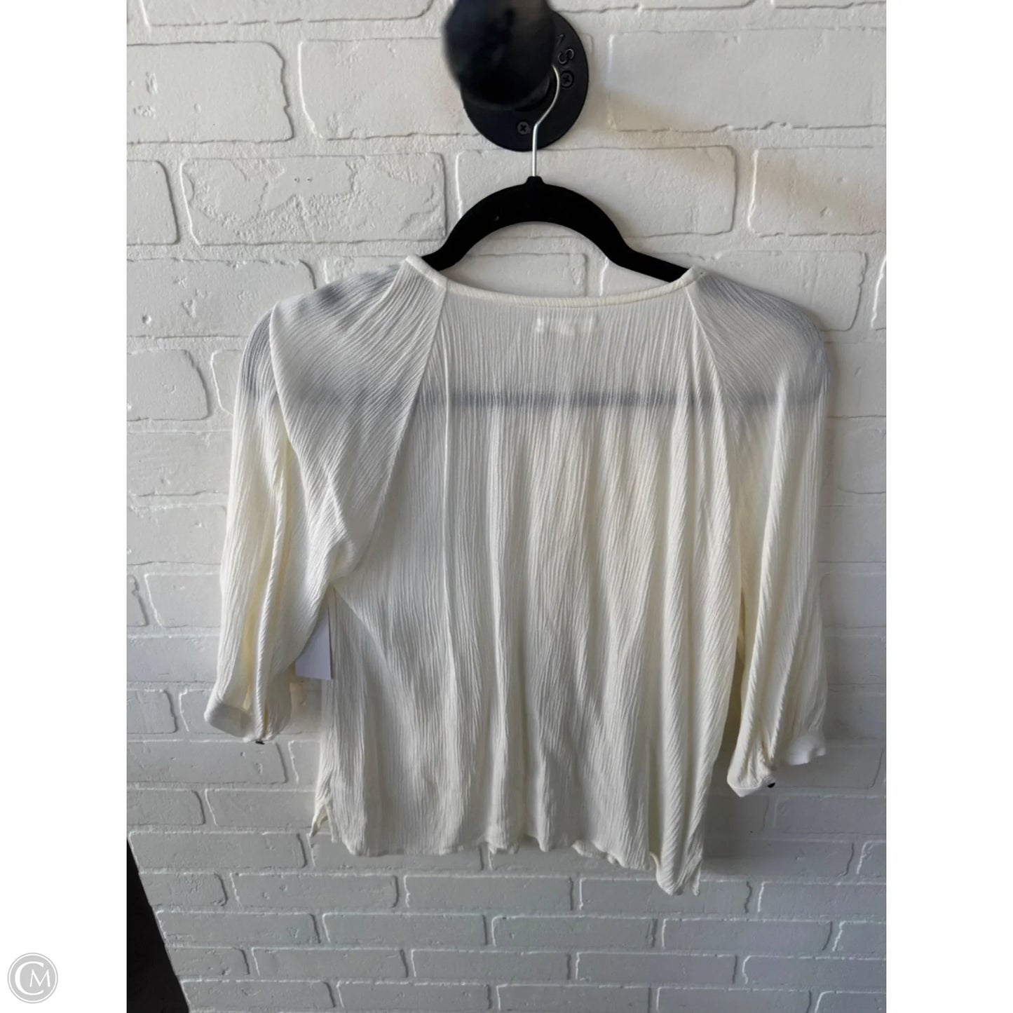 Top 3/4 Sleeve By Maurices In Cream, Size: S