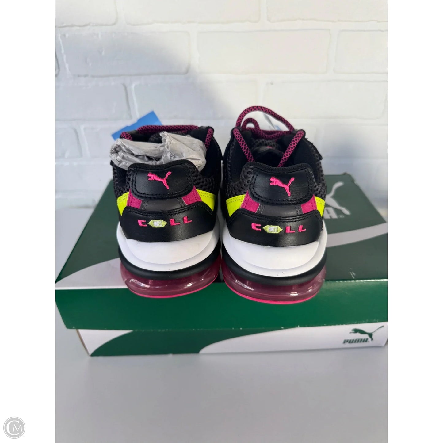 Shoes Athletic By Puma In Black & Pink, Size: 8