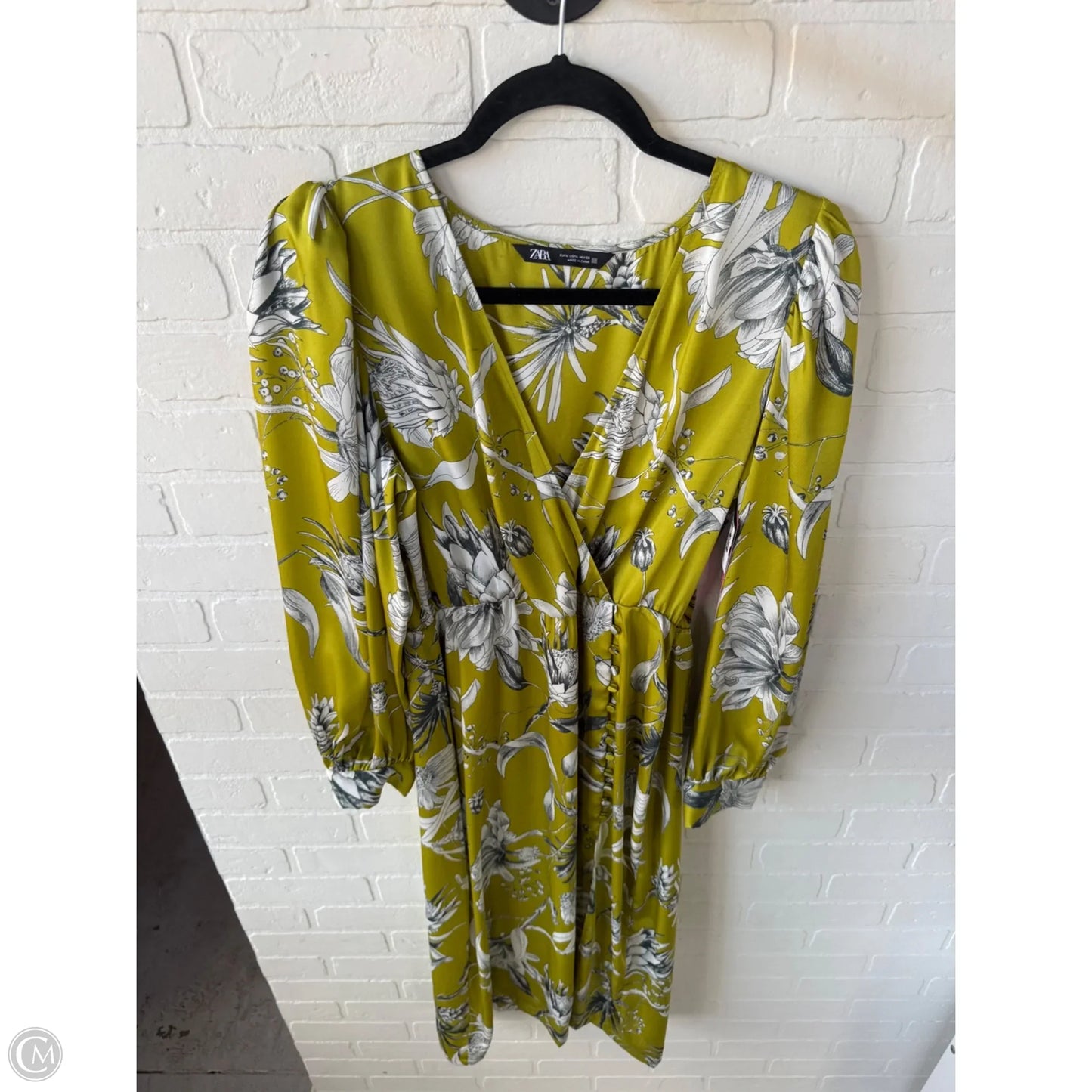 Dress Casual Midi By Zara In Green & White, Size: L