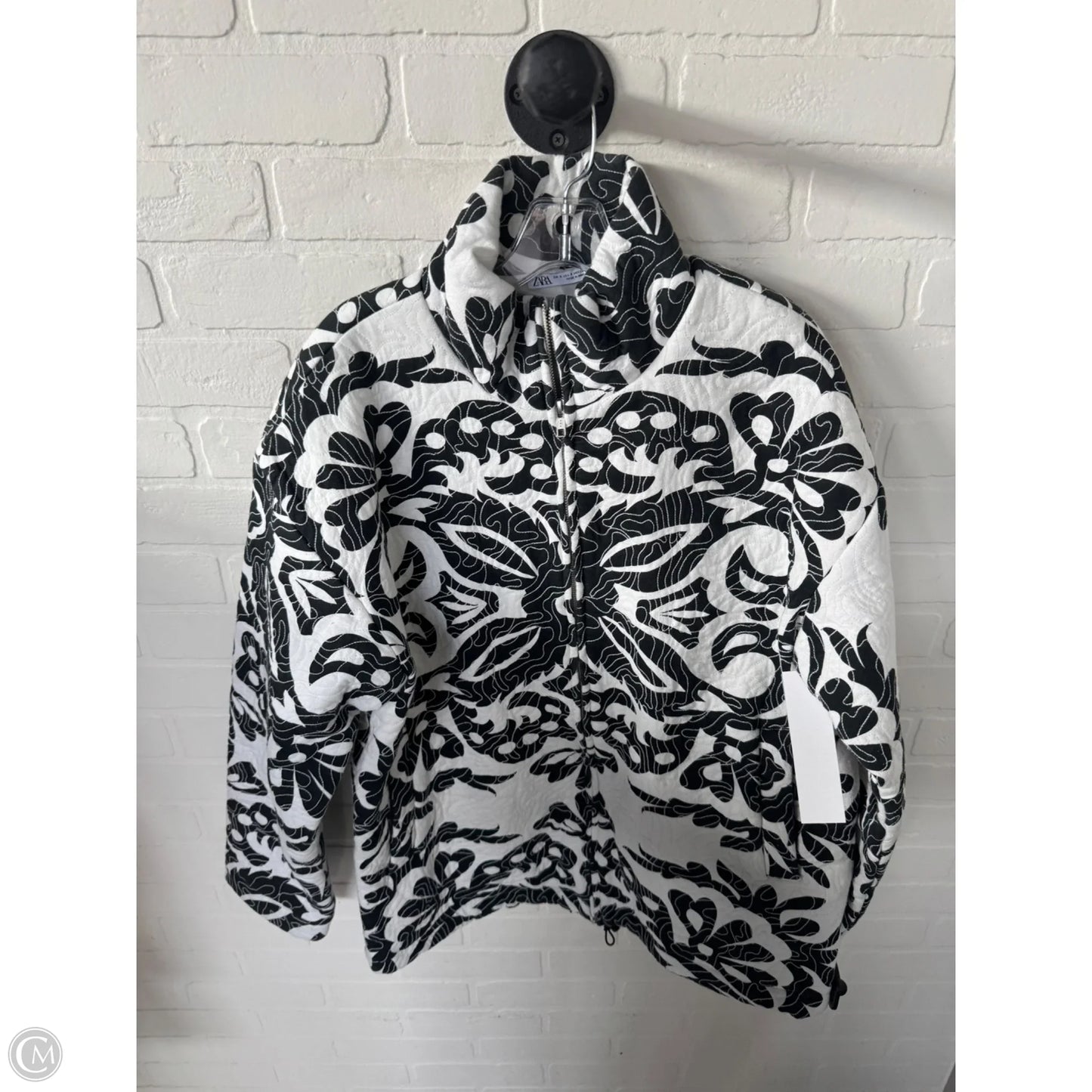Jacket Puffer & Quilted By Zara In Black & White, Size: S