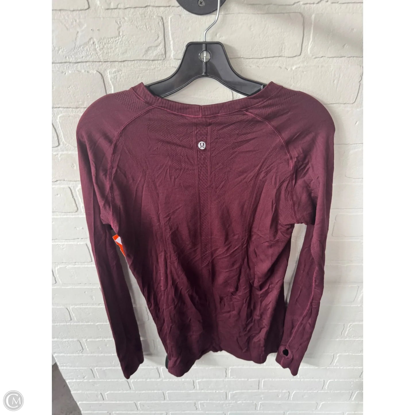 Athletic Top Long Sleeve Crewneck By Lululemon In Red, Size: M