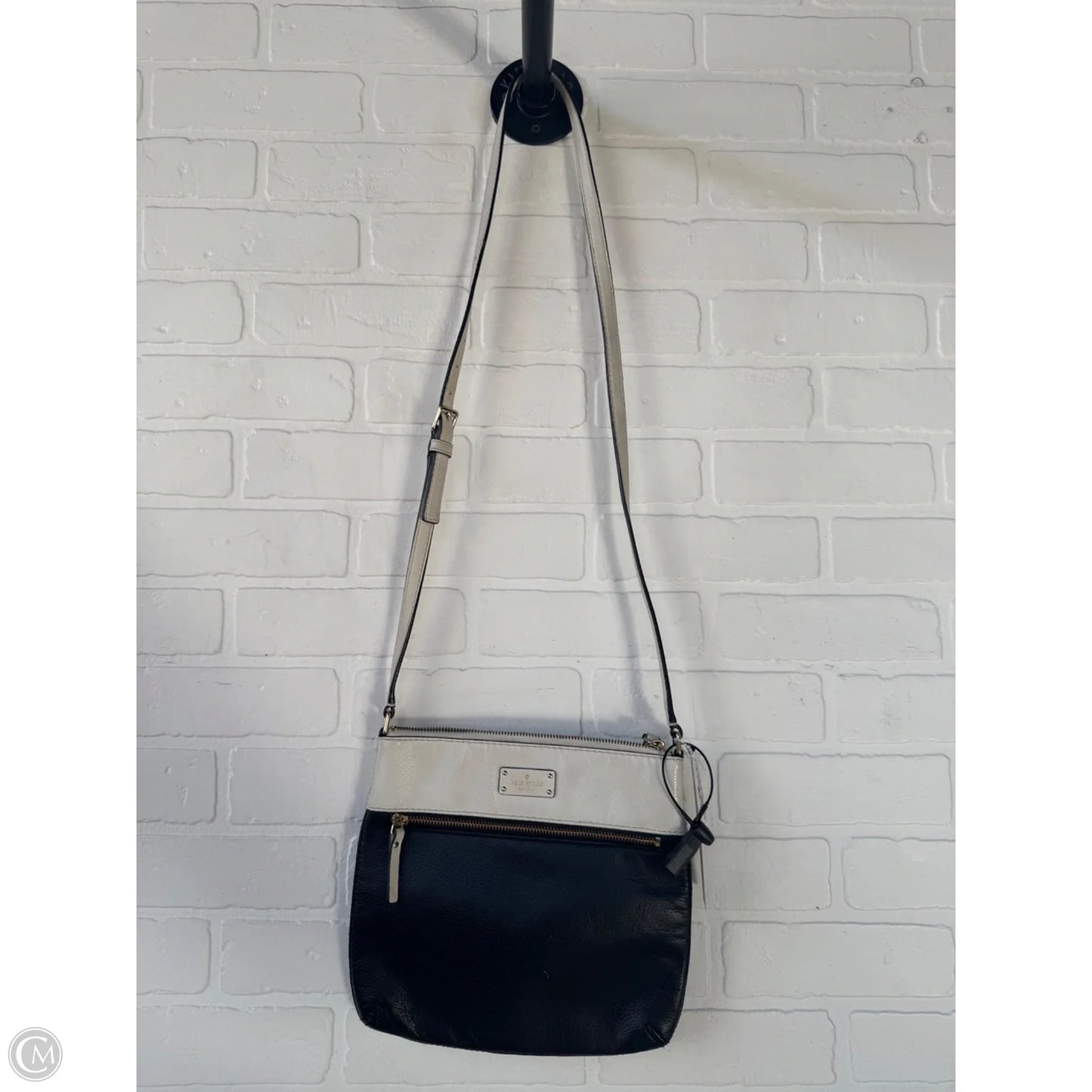 Crossbody Designer By Kate Spade, Size: Small