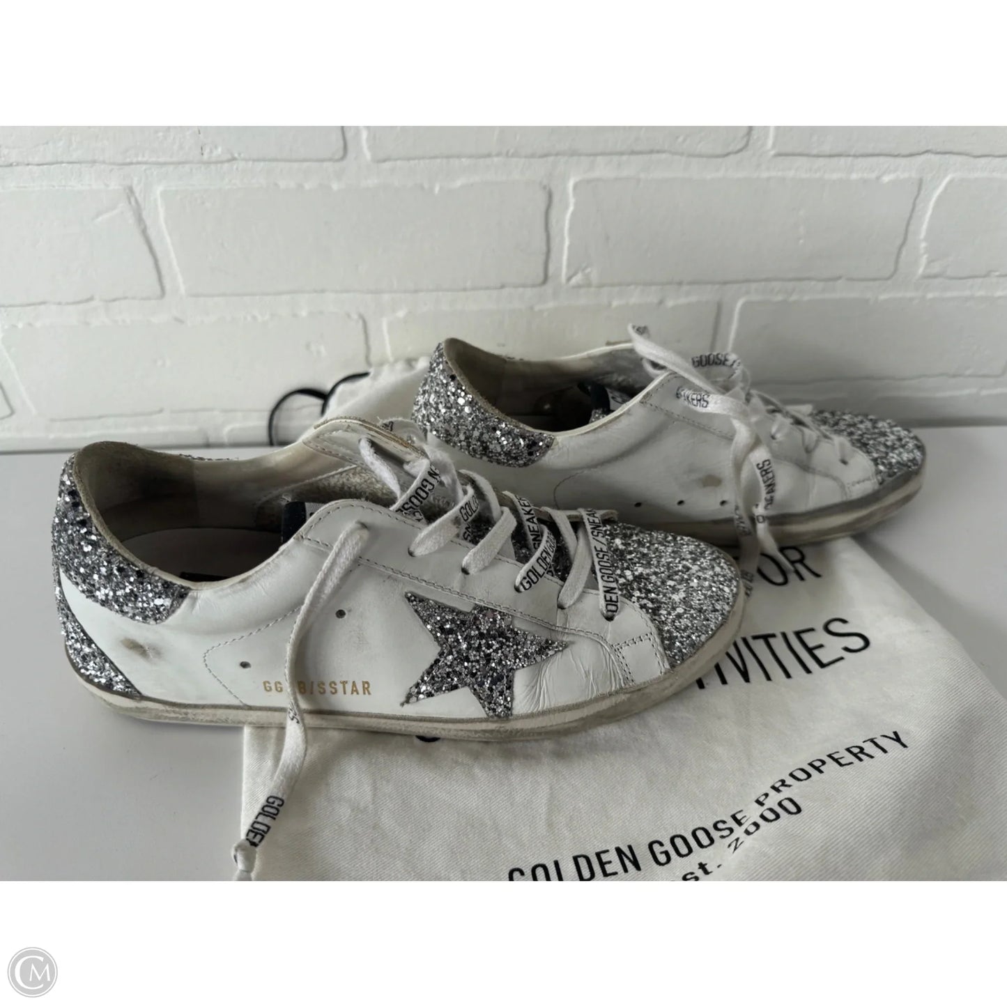 Shoes Luxury Designer By Golden Goose In White, Size: 7.5