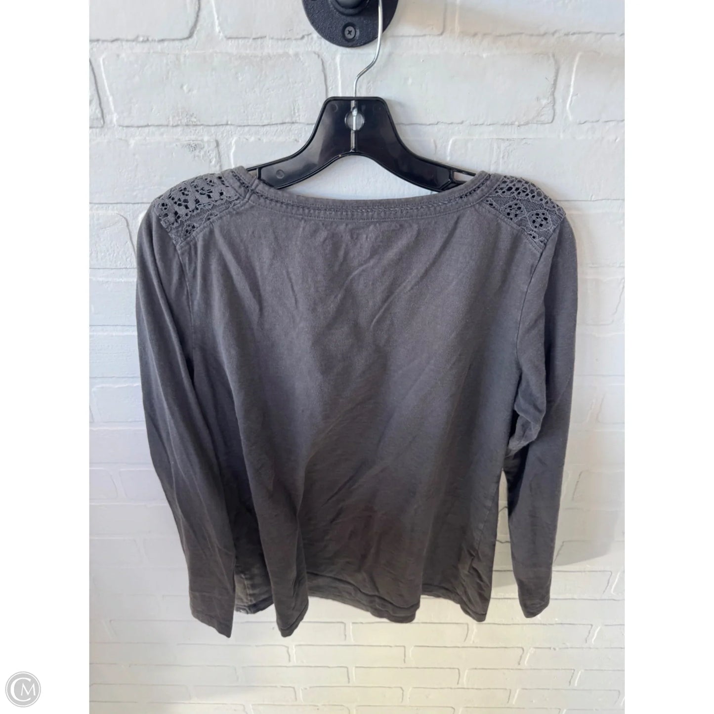 Top Long Sleeve By Eddie Bauer In Grey, Size: L