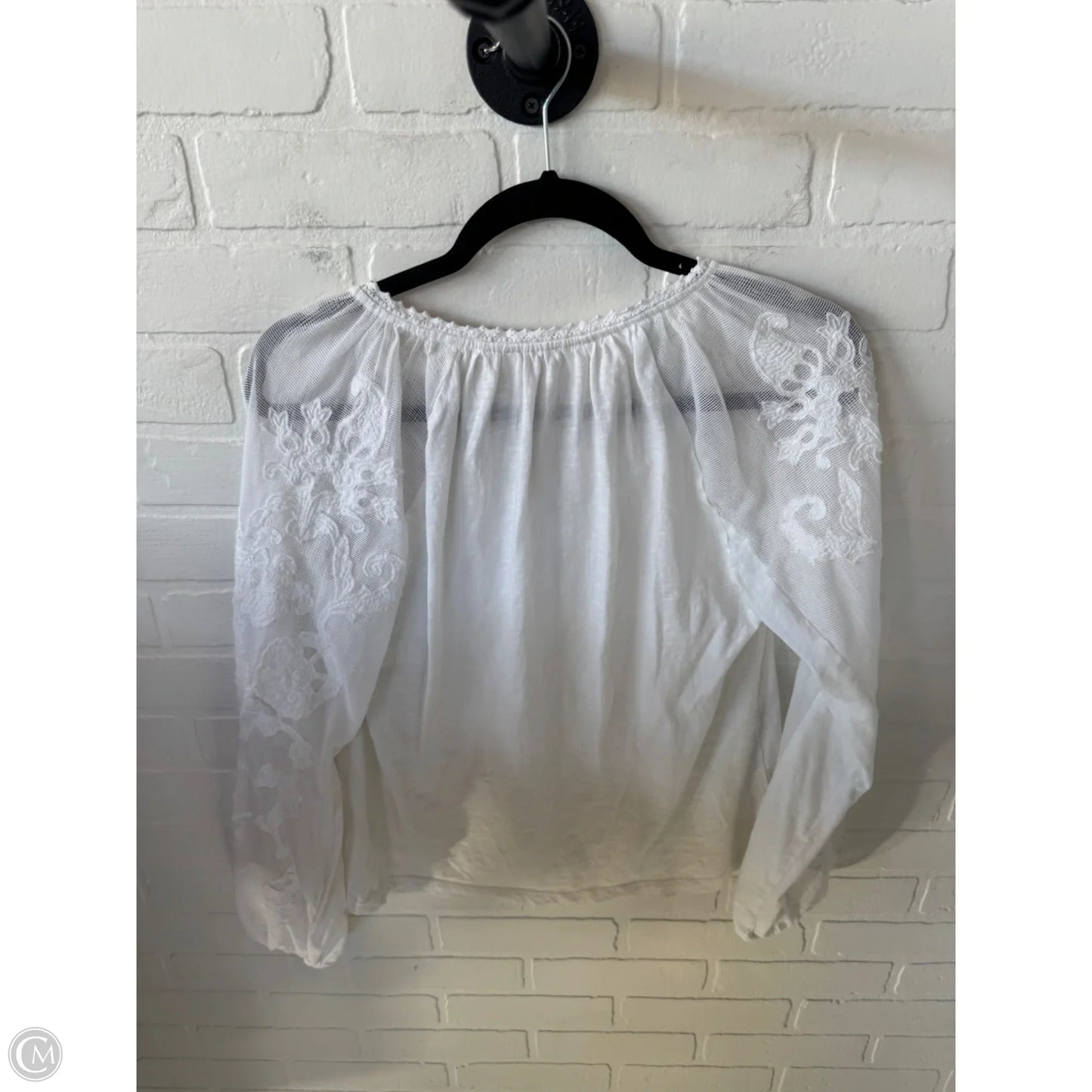 Top Long Sleeve By Soft Surroundings In White, Size: S