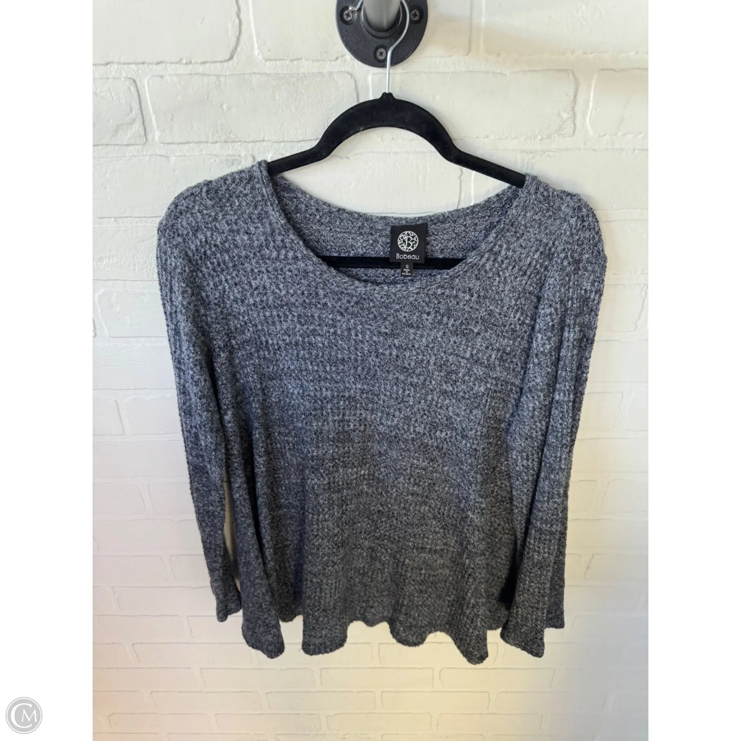 Top Long Sleeve By Bobeau In Grey, Size: S
