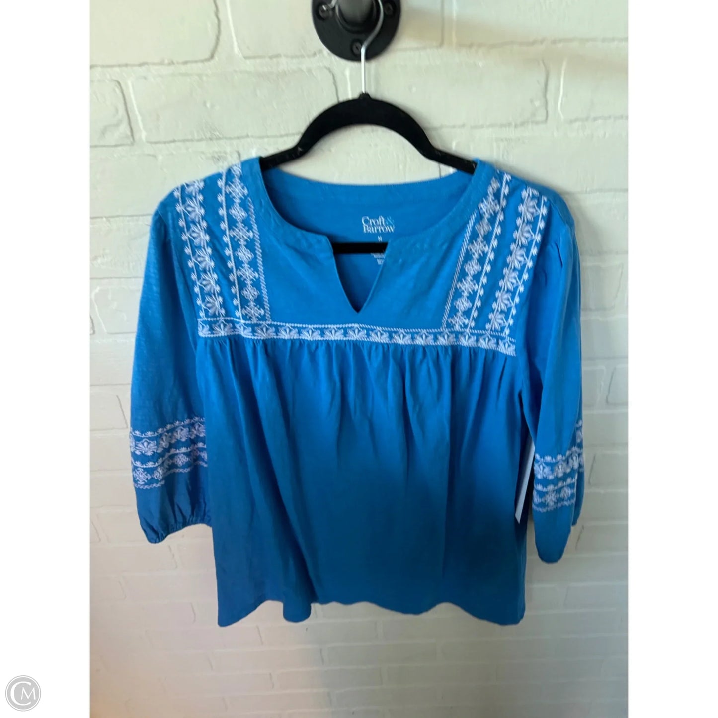 Top 3/4 Sleeve By Croft And Barrow In Blue & White, Size: M