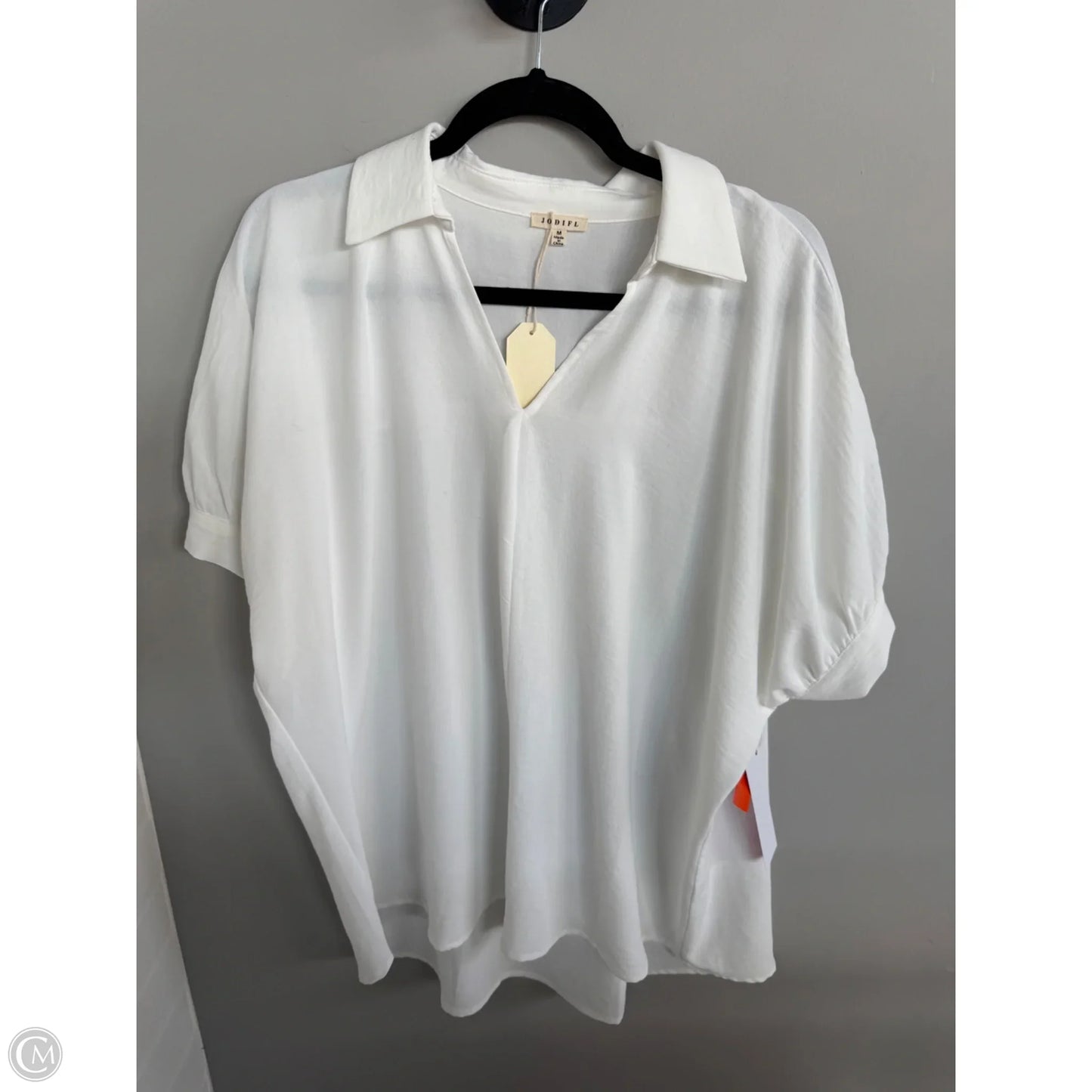 Top Short Sleeve By Jodifl In White, Size: M