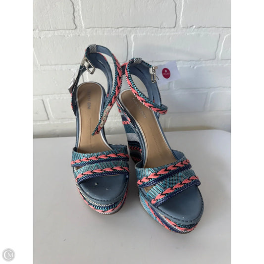 Shoes Heels Wedge By Gianni Bini In Blue & White, Size: 8