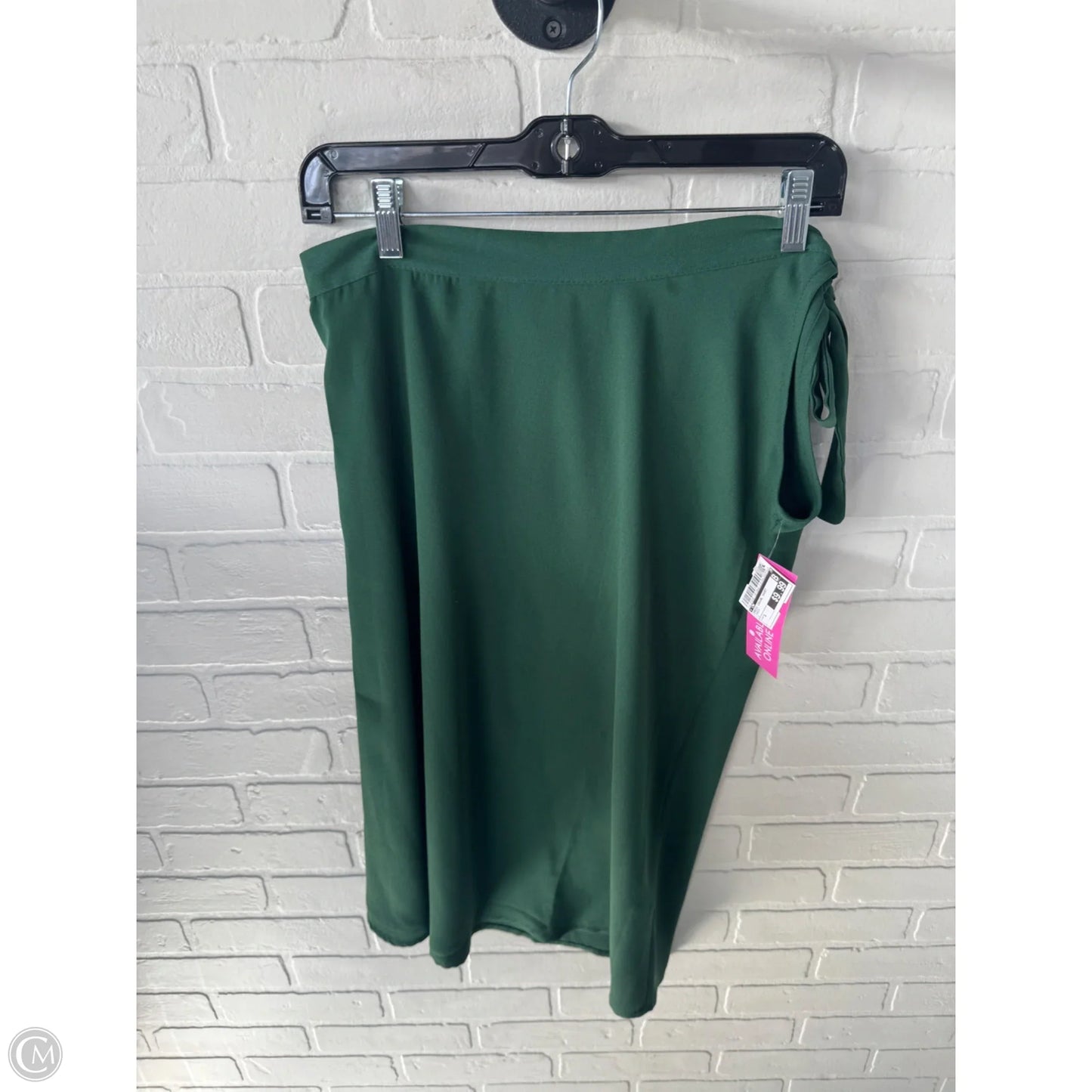 Dress Casual Short By Cme In Green, Size: S